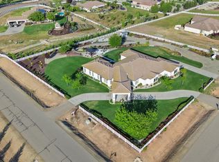 11815 Trailrider Dr, Elk Grove, CA