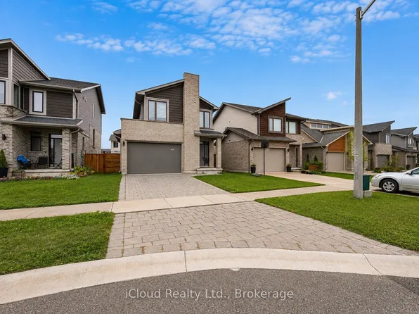 527 Chelton Rd, London, ON N6M 0H9