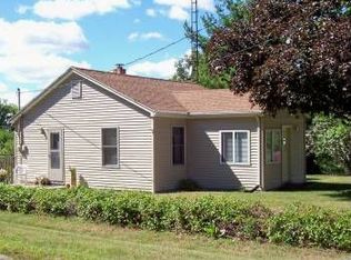 59225 Mayflower Rd, South Bend, IN 46619