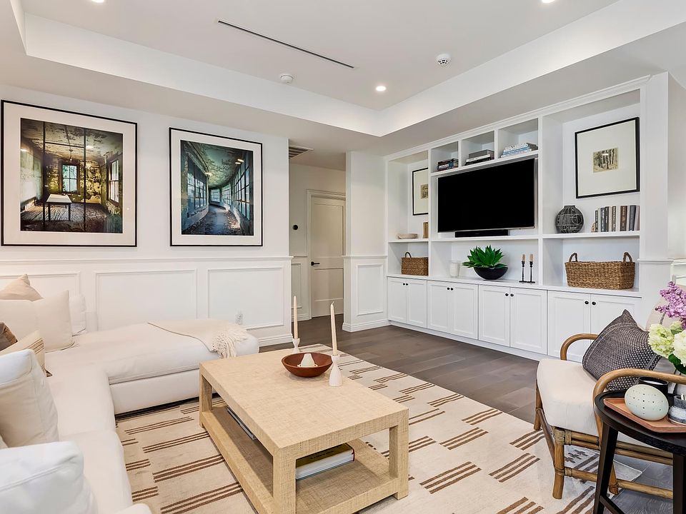 4544 Van Noord Ave, Studio City, CA 91604 | Zillow