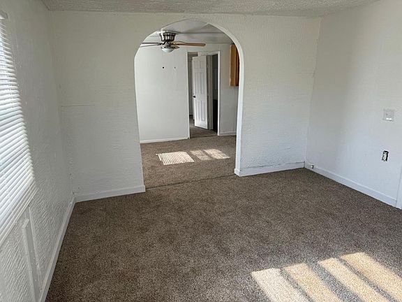 2nd image of 3008 Colgate St