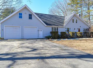 5 Gillis Rd, Windham, NH 03087