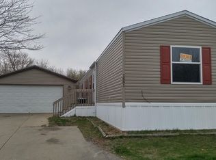 1881 SE Windover Dr, Ankeny, IA 50021