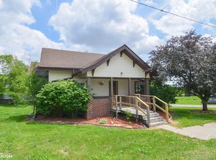 206 Highway 85, Deep River, IA 52222