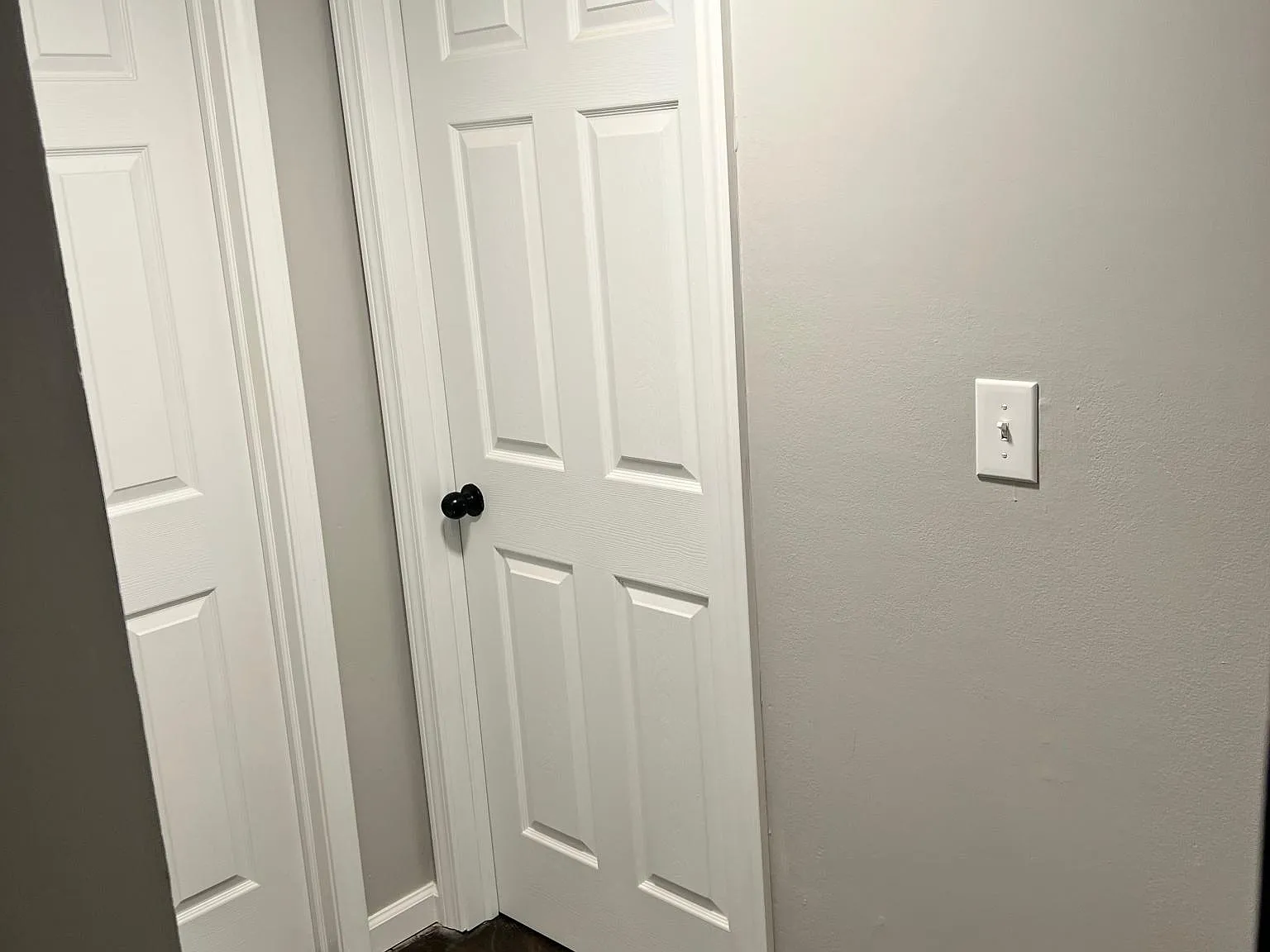 2 bed, 1100 sqft, $1,100 — Photo 2
