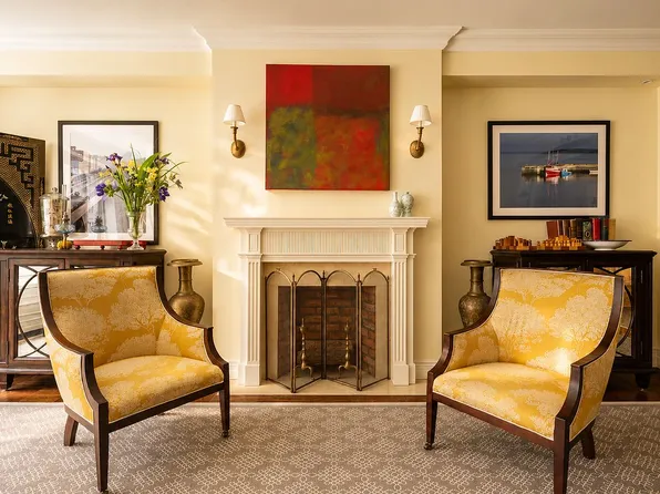 799 Park Ave APT 8A, New York, NY 10021