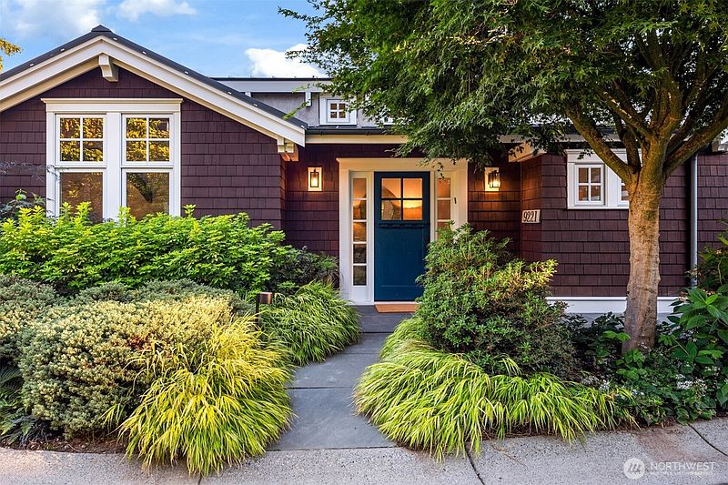 2nd image of 9221 SE 46th Street