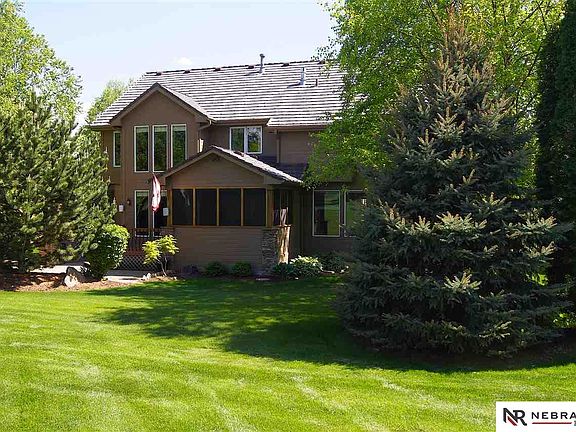 5th image of 2416 S 186th Cir
