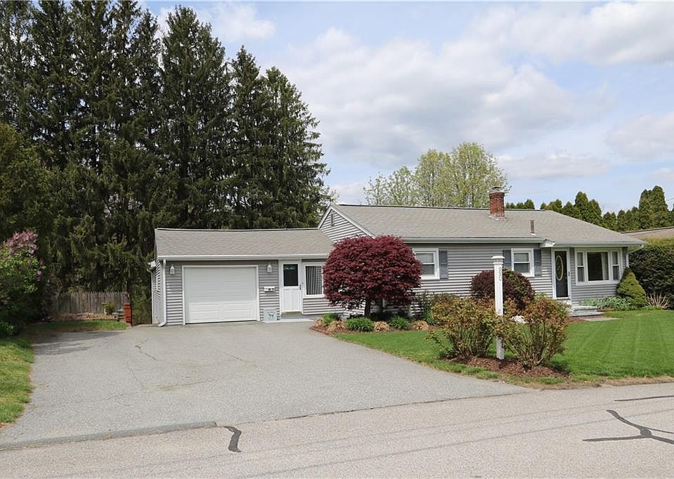 1st image of 80 Glendale Dr