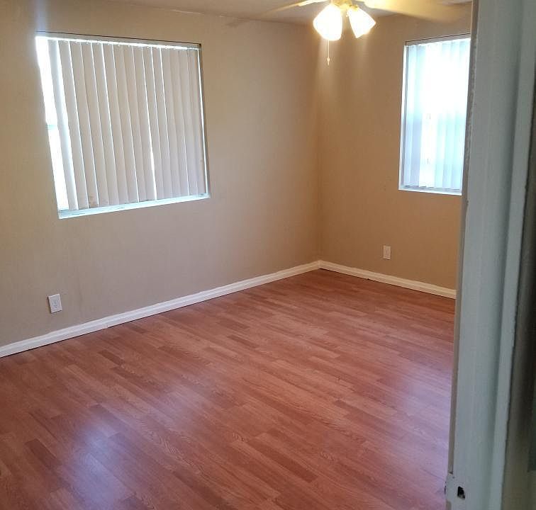 1st image of 7056 Ponce De Leon Ave #4A