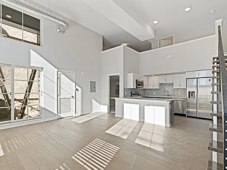 4649 Umbria St #101 — Photo 1