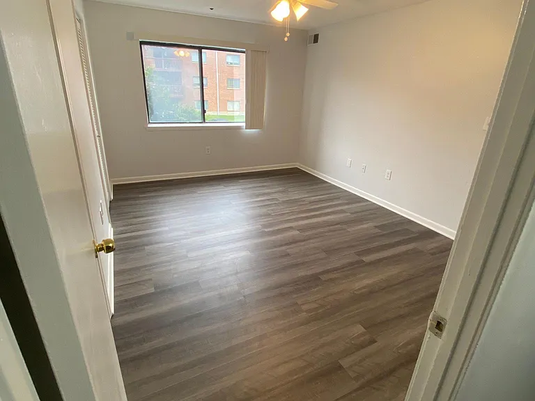 2216 Harbor View Dr — Photo 11