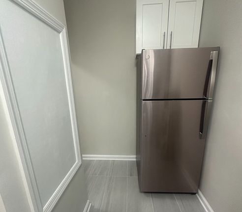 2nd image of 125-127 Corbin Ave #103