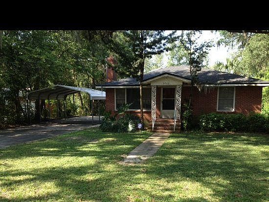2nd image of 5903 Hyde Park Cir