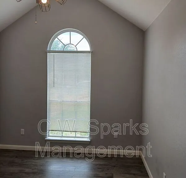 3610 Berrywood Cir — Photo 14