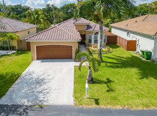2850 SE 7th Pl, Homestead, FL 33033