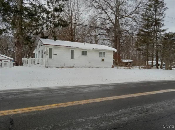 2921 Us Route 11, Parish, NY 13131