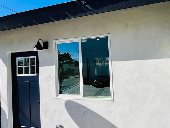 5th image of 3829 Goldfinch St