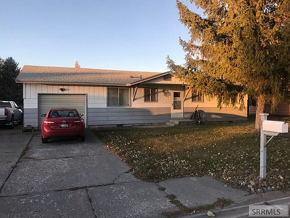 2nd image of 4425 E Natalie St