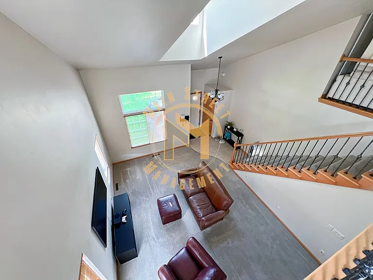 2662 Cormier Rd — Photo 10