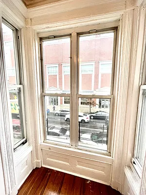 Rented by Pear NYC LLC | media 60