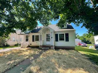 336 E Rockingham St, Elkton, VA 22827