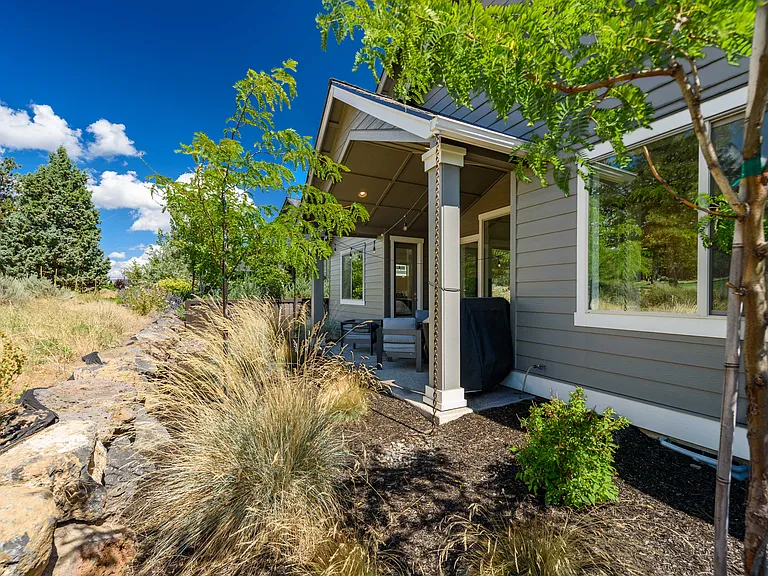 3055 NW Hidden Ridge Dr — Photo 36