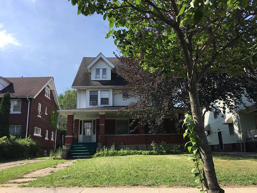 1st image of 10826 Ashbury Ave