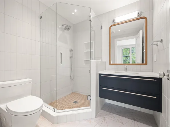 209 6th Street image 10 of 50