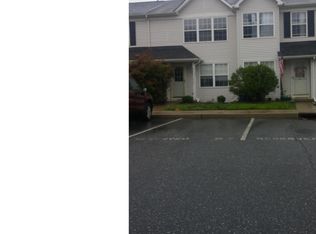 27 Mill Stream Rd, Clementon, NJ 08021