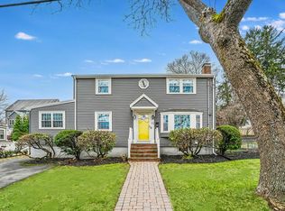 62 Sycamore Rd, Melrose, MA 02176