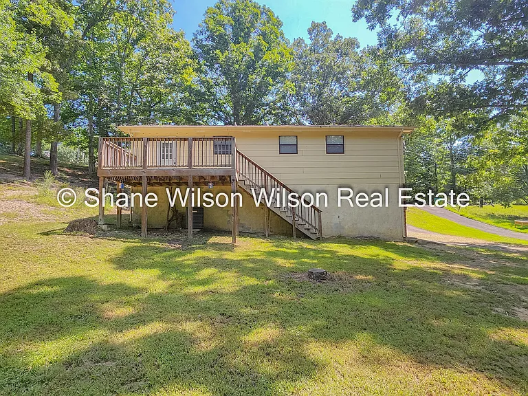 151 Kathy Dr — Photo 18
