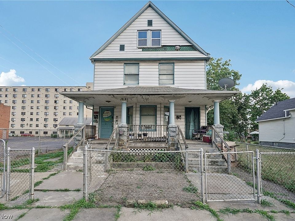 1st image of 2115 Seymour Ave
