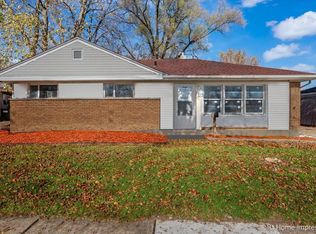 164 Shabbona Dr, Park Forest, IL 60466
