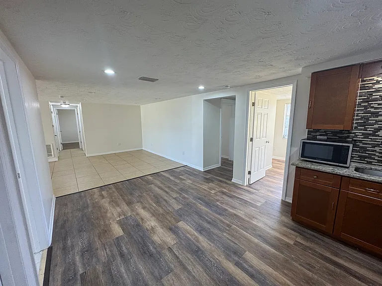 3548 Umber Rd — Photo 10