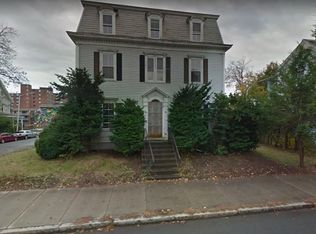 94 Elm St, Worcester, MA 01609