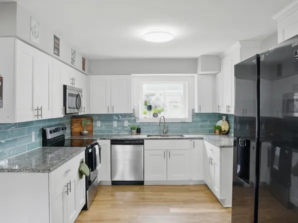 4857 Westgrove Rd, Virginia Beach, VA 23455