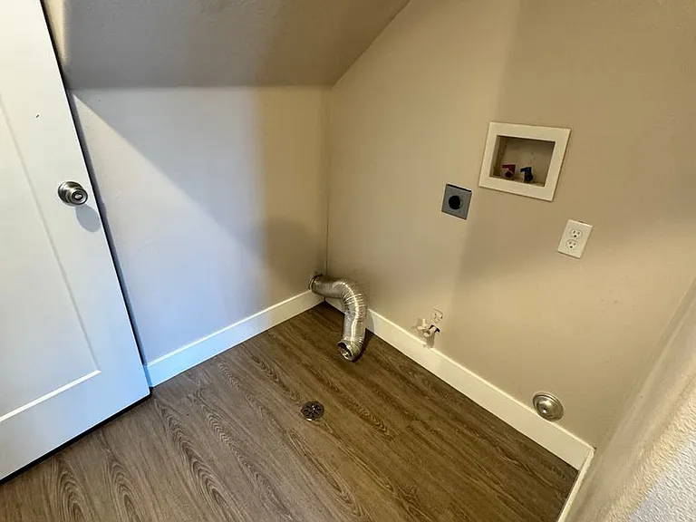 1583 W 1170 N — Photo 9