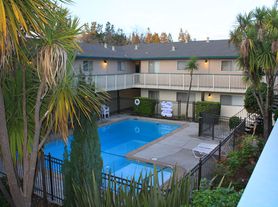 Sebastopol Gardens Apartments