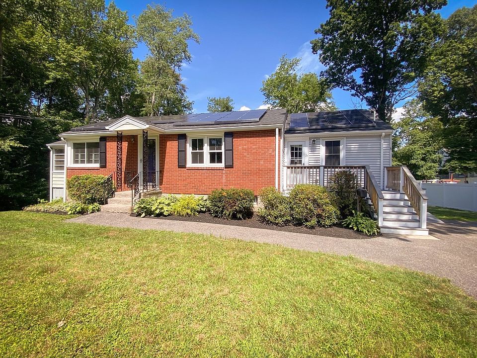 1st image of 27 Cole Ter