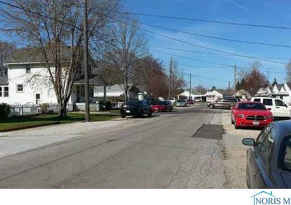 3rd image of 2029 Blandin St