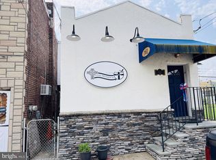 7163 Hegerman St, Philadelphia, PA 19135
