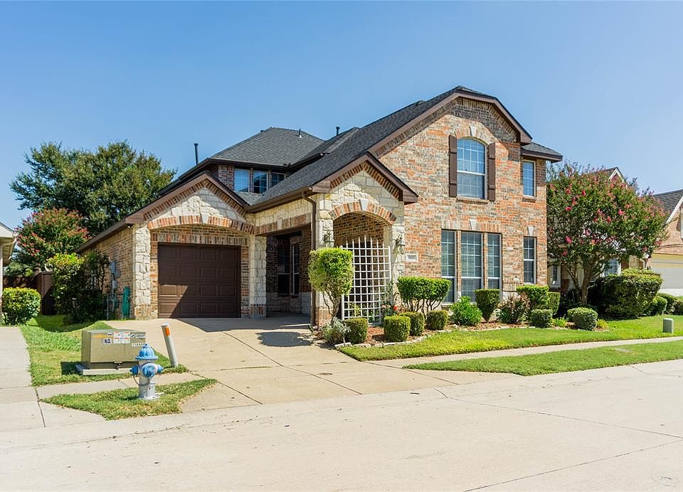 1st image of 8008 Heritage Palms Trl