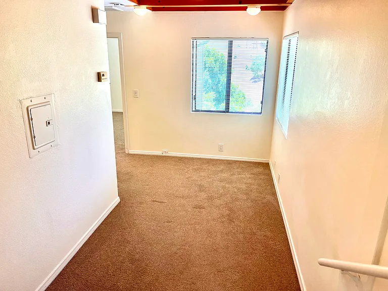 2201 Banner Ave #A — Photo 8