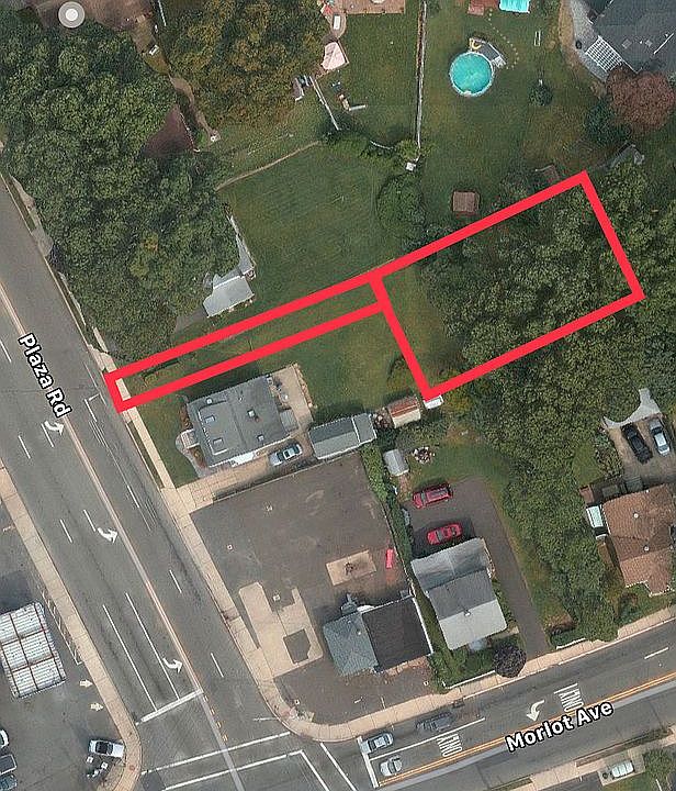 private driveway to flat lot