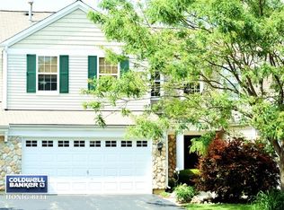 4143 Oak Tree Ln, Plainfield, IL 60586