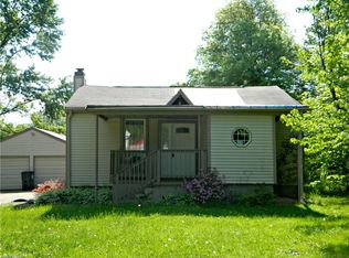 527 N Raccoon Rd, Youngstown, OH 44515
