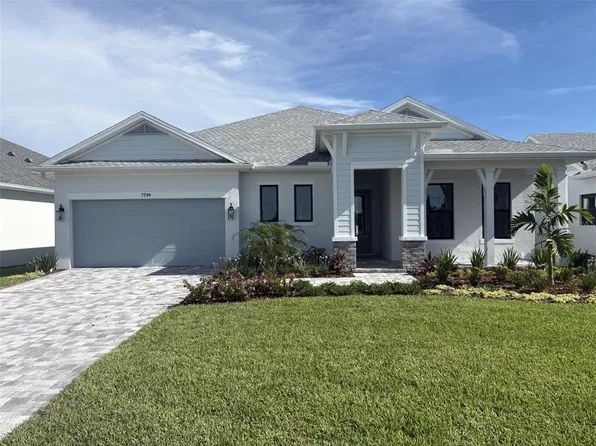 7249 Meadowshade Ct, Sarasota, FL 34241