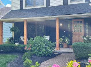 3723 Pleasantbrook Dr, Hilliard, OH 43026