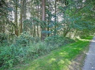 12 Eagle Ridge Dr, Camano Island, WA